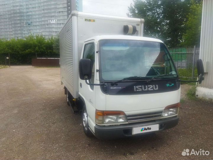 Isuzu Elf, 2002