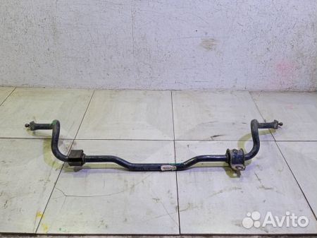 Стабилизатор передний