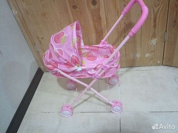 Коляска кукольная