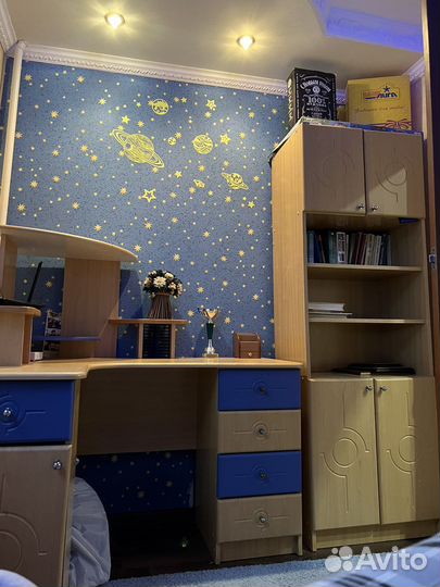 Письменный стол для школьника бу