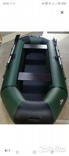 Гребная лодка с навесным транцем