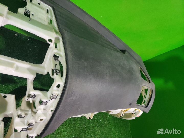 Торпедо Kia Mohavе