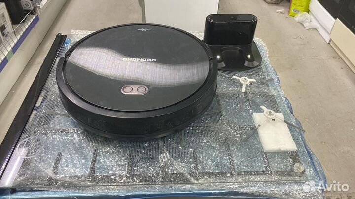 Робот-пылесос redmond RV-R650S