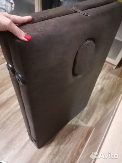 Массажная кушетка складная с отверстием