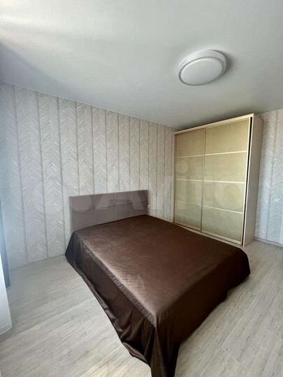 2-к. квартира, 65 м², 5/17 эт.