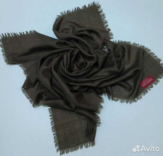 Платок новый 100 кашемир 102х98 хаки