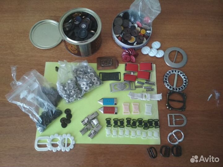 Аксессуары для шитья и рукоделия.Мулине