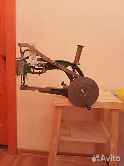 Машина для ремонта обуви