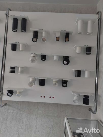 Трековые светильники, споты,шинопровод,светильники