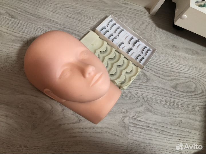 Манекен для наращивания ресниц