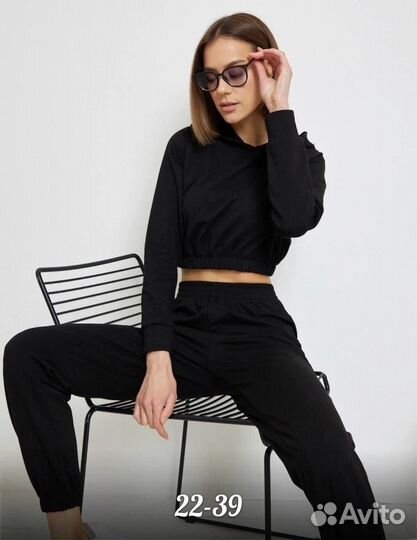 Костюм спортивный