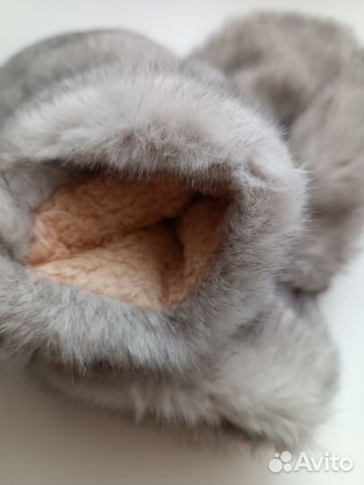 Варежки меховые светло-серые женские