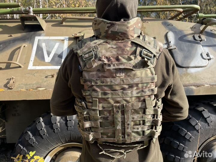 Тактический жилет с защитой от пуль