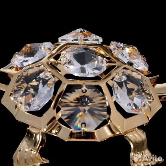 Черепаха с кристаллами Сваровски