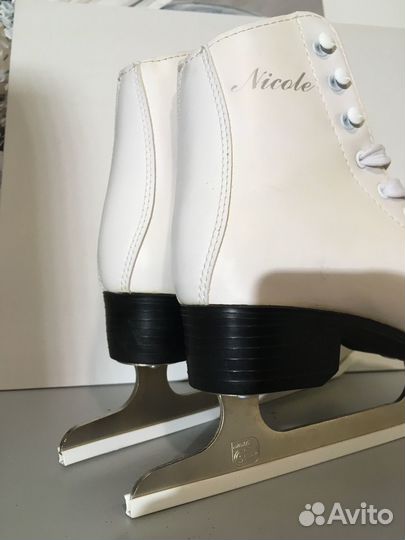 Коньки фигурные женские Nordway Nicole