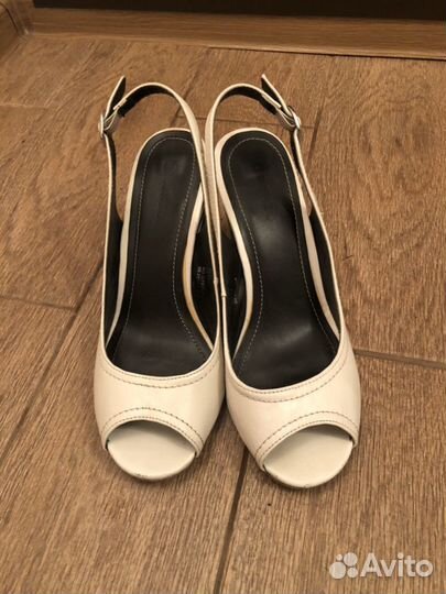 Босоножки, саббо