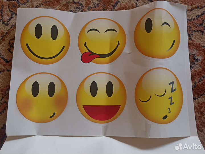 Интерьерные наклейки