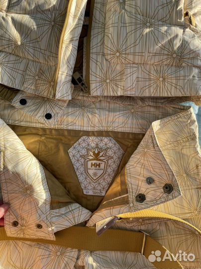 Сноубордический костюм женский