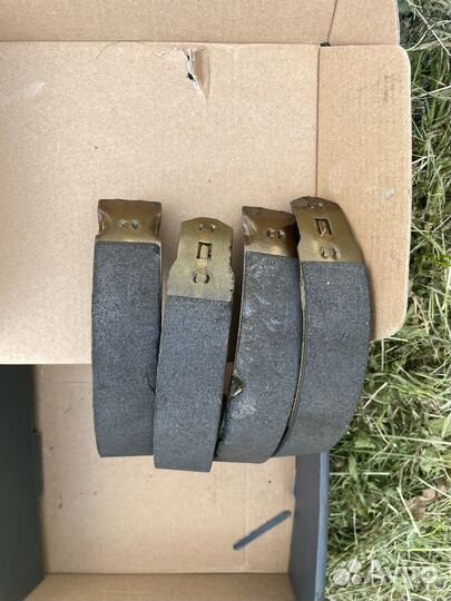 Колодки тормозные барабанные для ручника