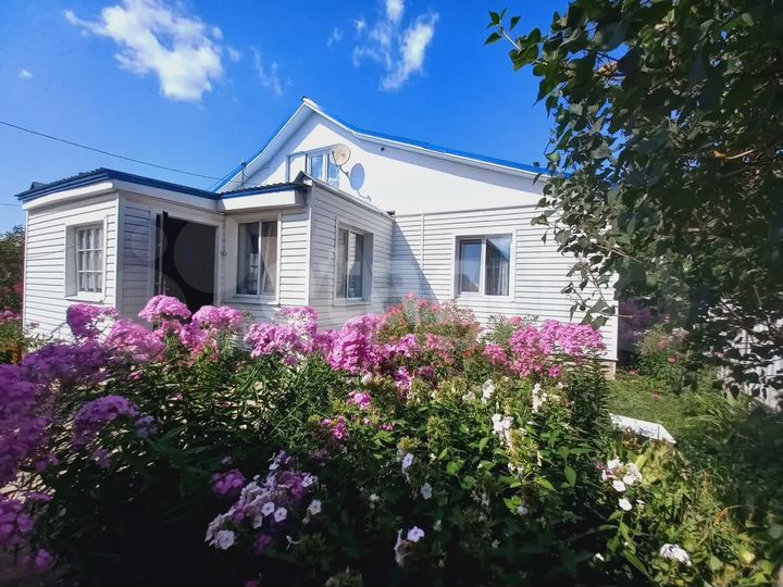 Дом 111 м² на участке 9,1 сот.