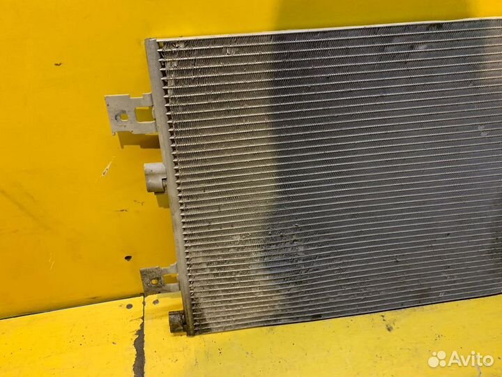 Радиатор кондиционера Renault Duster 2012