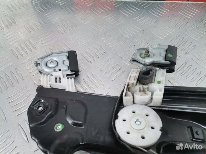 Стеклоподъемник передний правый Opel Meriva 2 (B)