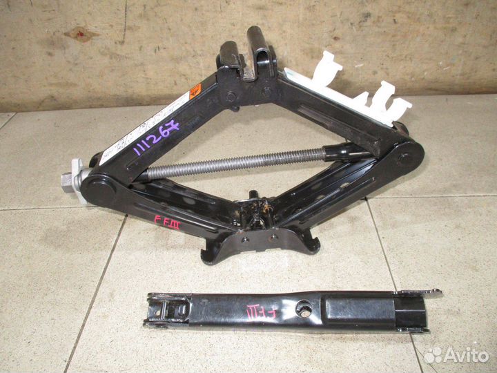 Домкрат Ford Focus 3