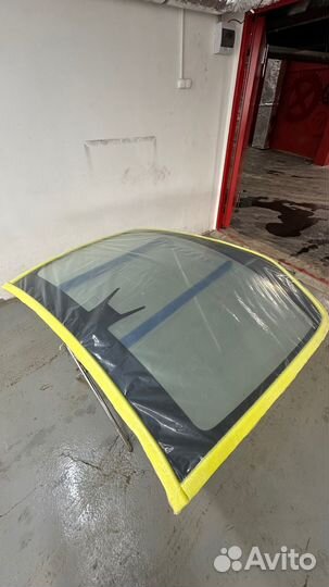Лобовое стекло Tesla Model S z-1872
