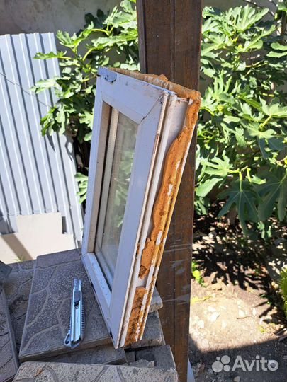 Форточка пластиковая