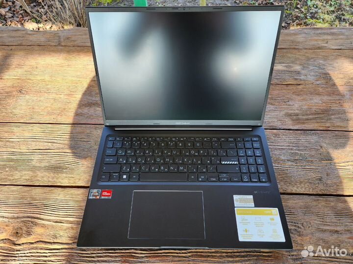 Asus Vivobook 16 M1605YA-MB364 Новый