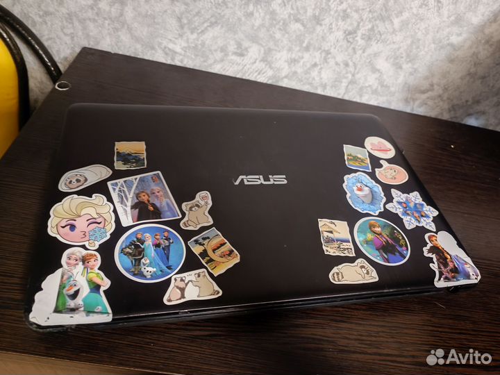 Ноутбук Asus X541S на запчасти