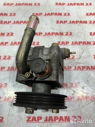 Гидроусилитель Mitsubishi Challenger K99 6G74 1999