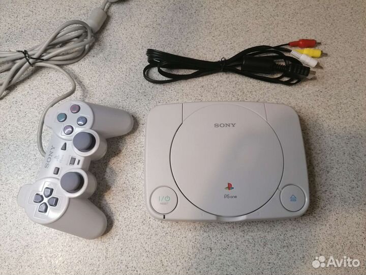 Приставка PlayStation 1 Slim