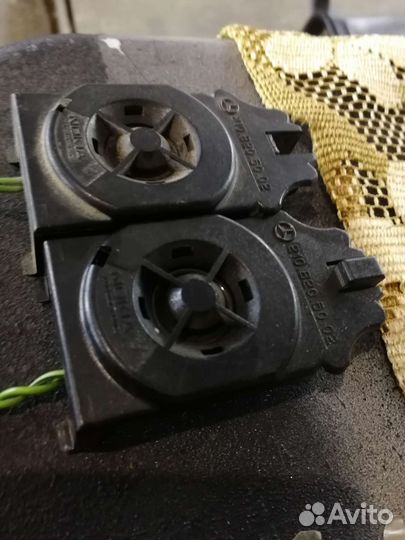 Оригинальные пищалки Мерседес