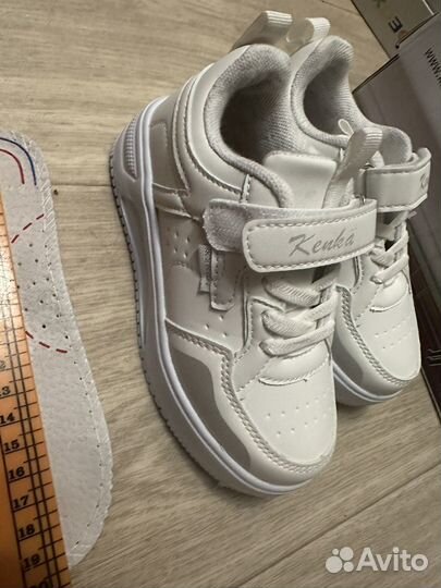 Кроссовки детские 30 размер