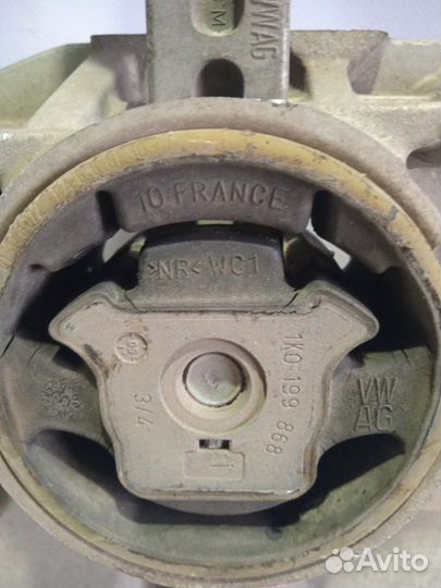 Подрамник двигателя Volkswagen Golf 5 BVY 2006