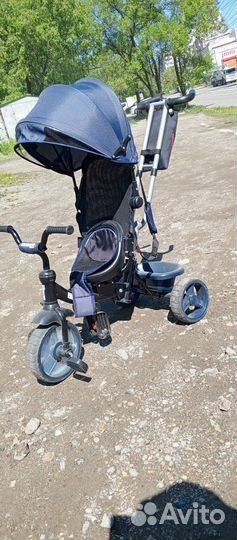 Трехколесный велосипед