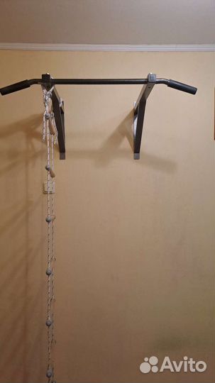 Турник с лестницей