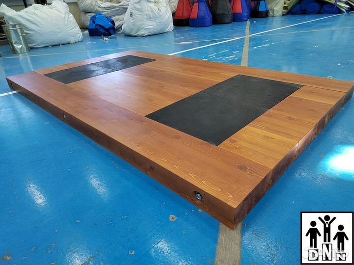 Помост тяжелоатлетический эконом с морением DNN