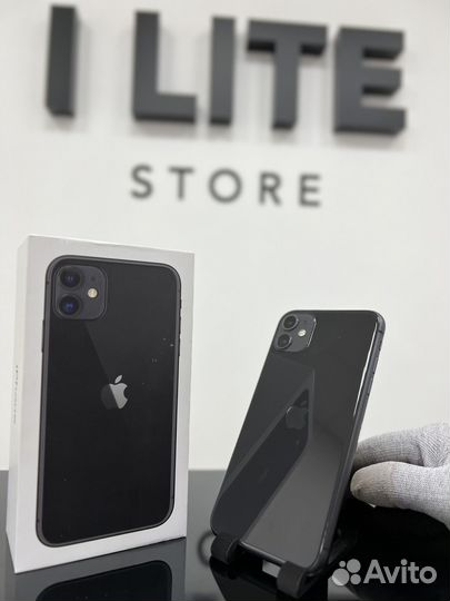 iPhone 11, 64 ГБ