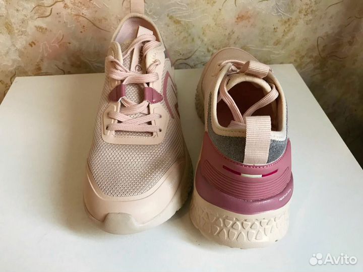 Кроссовки northland 36 новые