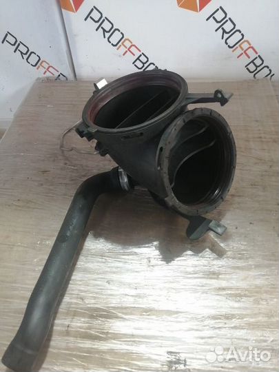 Патрубок воздушного фильтра Mercedes S-Class W221