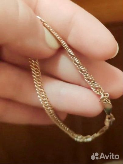 Золотой браслет