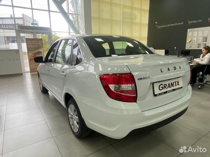 LADA Granta 1.6 МТ, 2023
