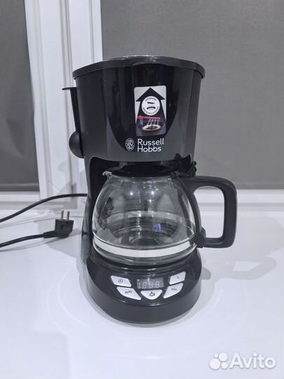 Кофеварка рожковая Russel hobbs textures plus