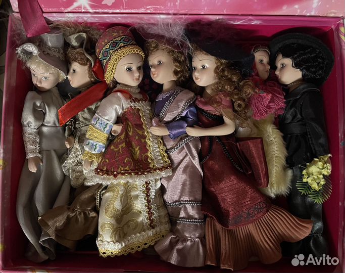 Куклы в народных костюмах, Дамы Эпохи