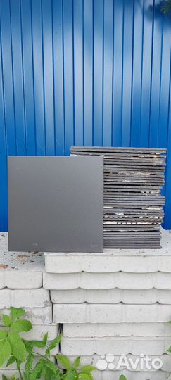 Плитка напольная бу