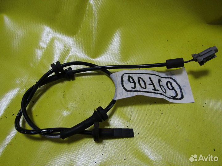 Датчик ABS передний Nissan Qashqai 07-14г 90169