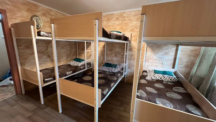 Комната 35 м² в 2-к., 3/5 эт.