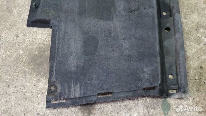 Защита днища правая Audi A7 4G CGW 2011